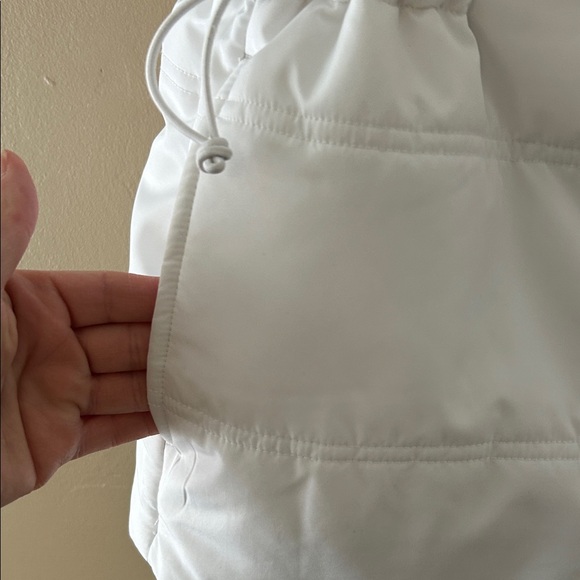 Daisy Fuentes White Quilted Vest - Picture 4 of 6